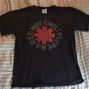 2006 NWOT Red Hot Chili Peppers T-Shirt